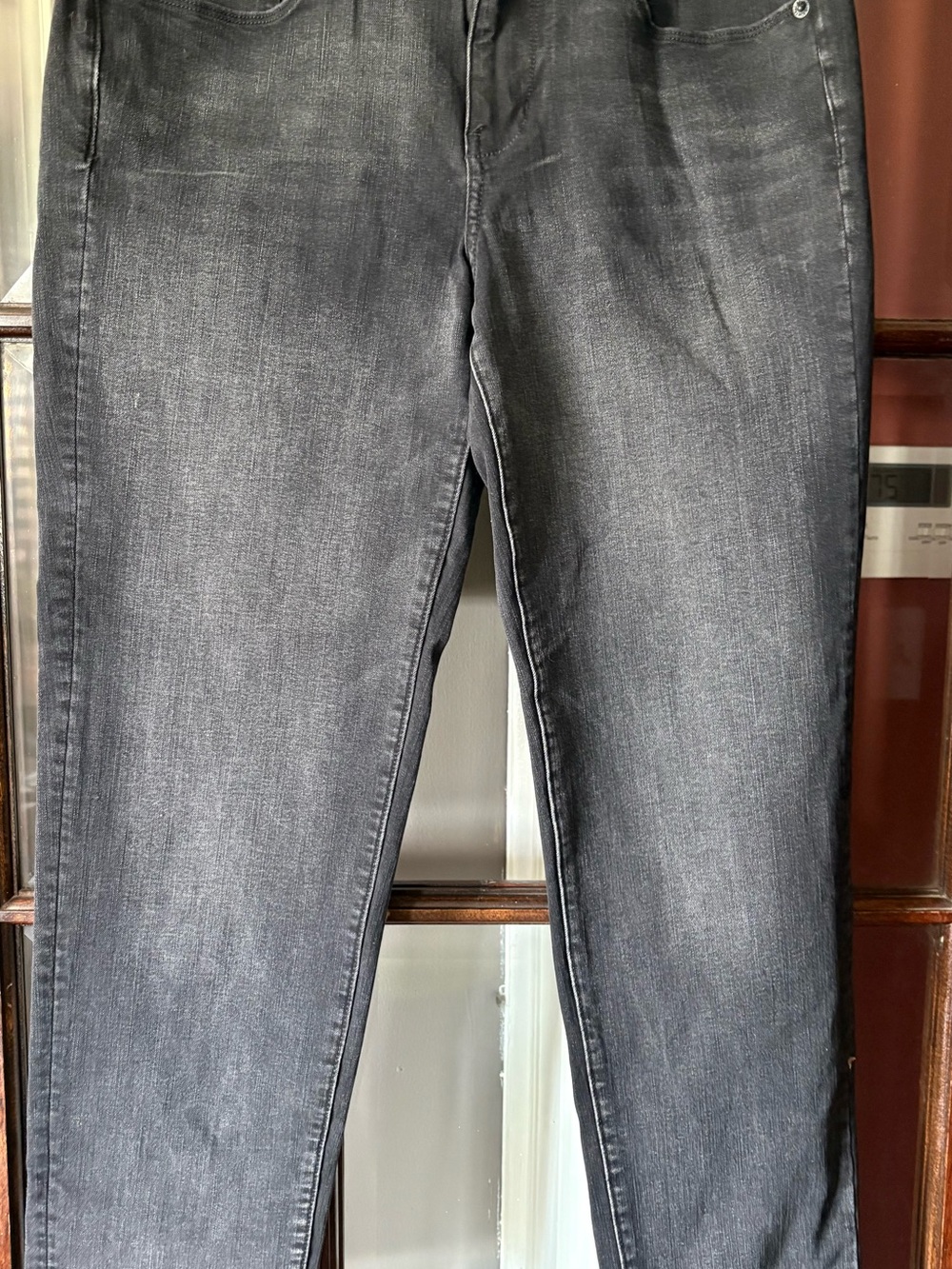American Eagle Outfitters Women's Black-Grey Skinny Jeans Size 12